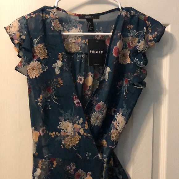 Forever21 sheer blouse size small - Picture 2 of 8